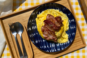 ข้าวไข่ข้น