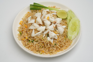 ข้าวผัดโคตรปู