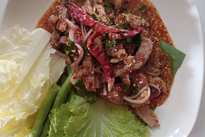 น้ำตกหมู