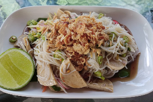 ยำขนมจีน หมูยอ