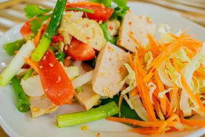 ยำหมูยอ