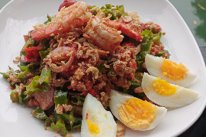 ยำถั่วพลู