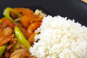 1-1 ผัดเปรี้ยวหวานราดข้าว