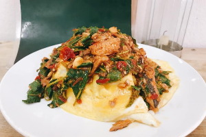 กะเพราปลากระป๋อง