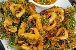 Deep Fried Shrimp with Thai Herb