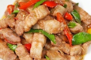 Stir Fried Pork with Shrimp Paste