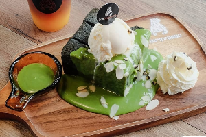 กรีนทีใบเตย ลาวา โทสต์