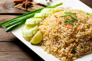 ข้าวผัดครัวมัม