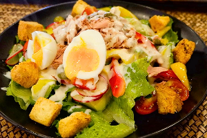 Tuna Salad // ทูน่าสลัด