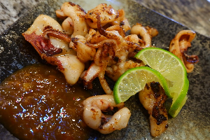 Deep Fried Sun-Dried Squid // หมึกแดดเดียว