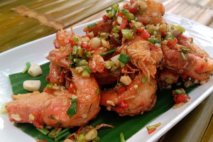 กุ้งคั่วพริกเกลือ