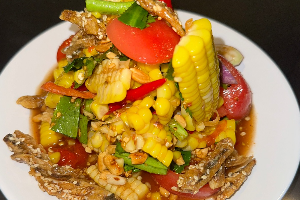 ตำข้าวโพด ปลากรอบ