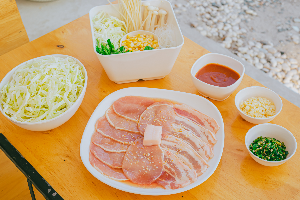 เซ็ตหมูสุดคุ้ม 199.-
