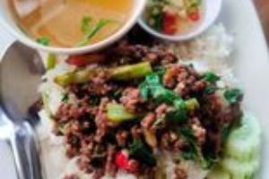 กระเพราเนื้อ