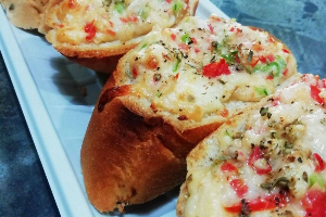 061 Turkish Bruschetta / บลูเกสต้า ตุรกี