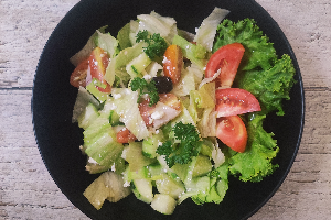 081 Greek Salad / กรีกสลัด