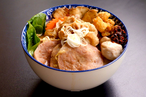 เตี๋ยวหมู (ใหญ่)
