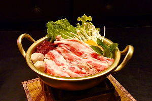หม้อไฟแจ่วฮ้อนเนื้อ (ชุดเล็ก)