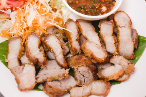 หมูสามชั้นทอด
