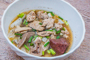 (Noodles) Kuay Jab Nam Sai