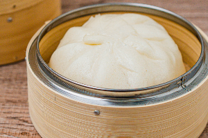 Steamed buns stuffed with Barbecue Pork