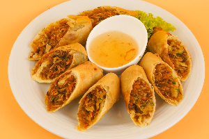 ปอเปี๊ยะทอด