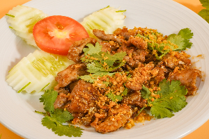 ผัดกระเทียมพริกไทย