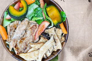 สลัดสันนอกย่าง