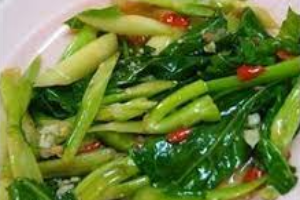 คะน้าน้ำมันหอย ( จาน )