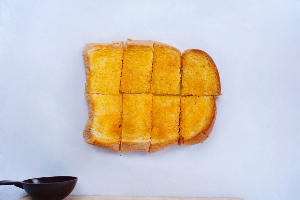 ปังปิ้งเนยน้ำตาล