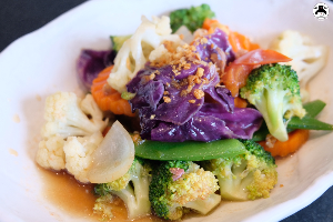 ผัดผักรวมมิตร