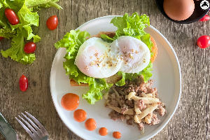 โทสเอ้กเบเนดิกท์