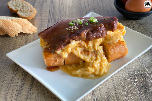 ปังหมูไข่ข้น