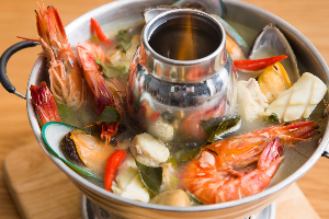 ต้มยำโป๊ะแตก