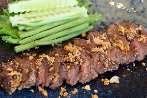 เนื้อนิวซีแลนด์ย่างจิ้มแจ่ว