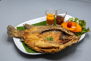 ปลากะพงทอดน้ำปลา ( Fried sea Bass With Fish Sauce )