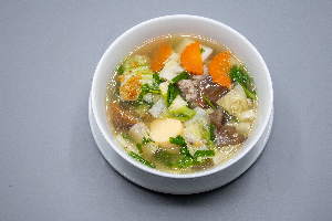 ต้มจืดเต้าหู้หมูสับ ( Clear Soup With Tofu Minced Pork )