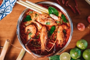 ต้มยำกุ้งแม่น้ำ (หม้อไฟ)