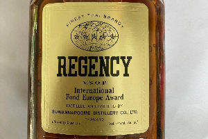 REGENCY 350 ML.