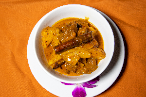 มัสมั่นเนื้อ ( Beef Massaman )