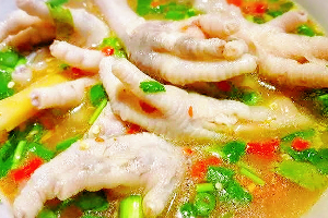 ต้มแซ่บซุปเปอร์ตีนไก่