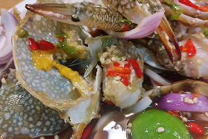ยำปูม้า