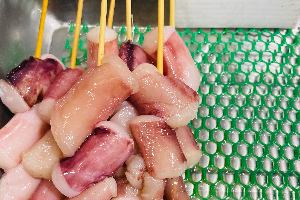 หนวดหมึกยักษ์หั่น