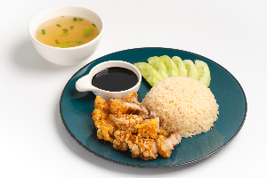 ข้าวหมูกรอบ ธรรมดา
