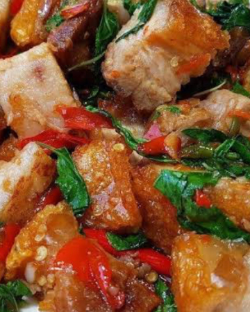 ข้าวกระเพราหมูกรอบ