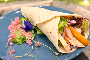 ตอติญ่า DADA CAFE