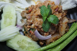 ลาบอีสานหมู