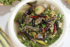 ต้มแซ่บ