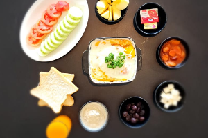 011 Turkish Breakfast Set Pan Fried Eggs With Potato / ชุดไข่กะทะมันฝรั่ง