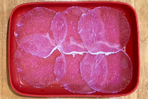 สันนอกหมู / Sliced Pork Loin